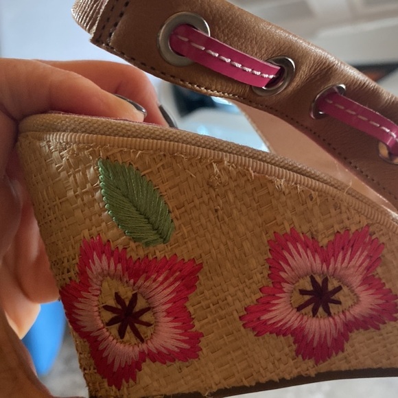 Sperry Floral Embroidered Wedge Sandals Tan Pink Nautical Espadrille 7.5 - Picture 9 of 9